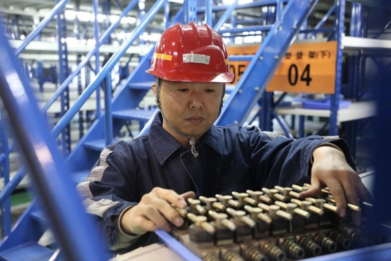 榆北涌鑫公司 以機(jī)電設(shè)備精細(xì)管理“花好錢” 撬動企業(yè)效益新增長